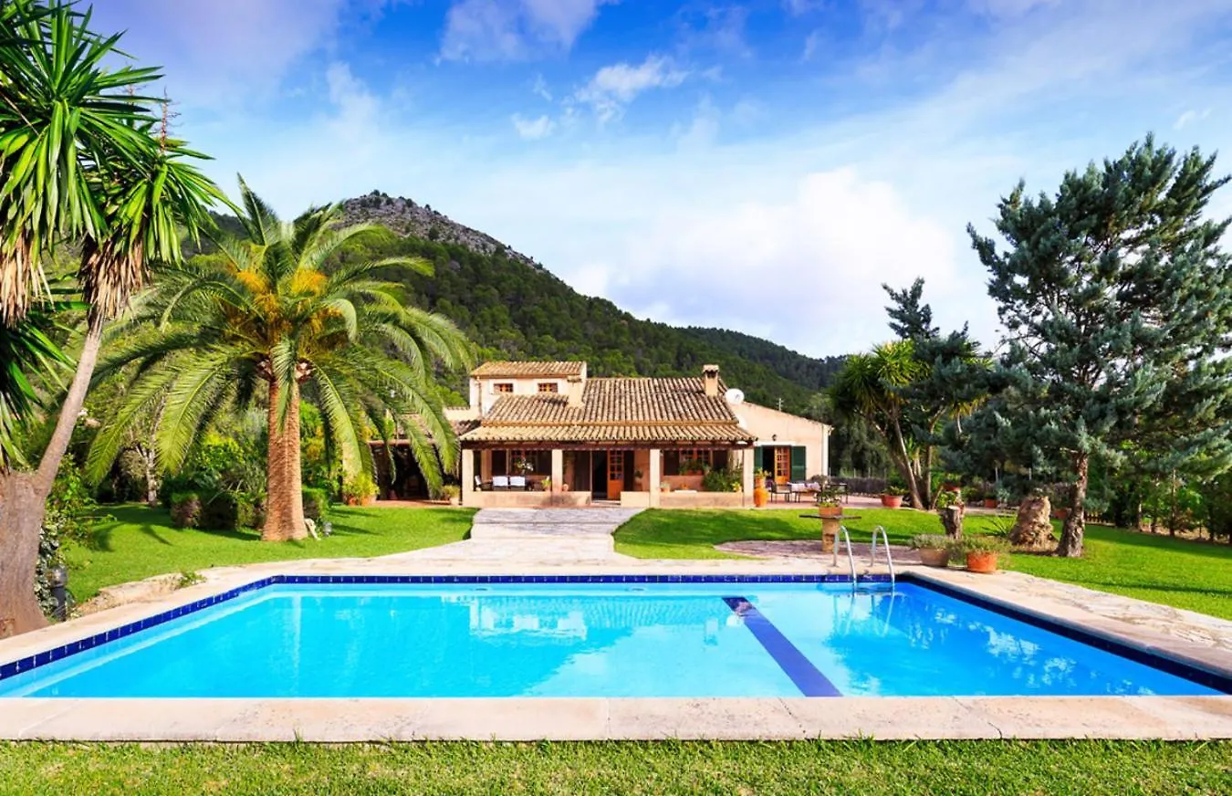 Villa Angela location